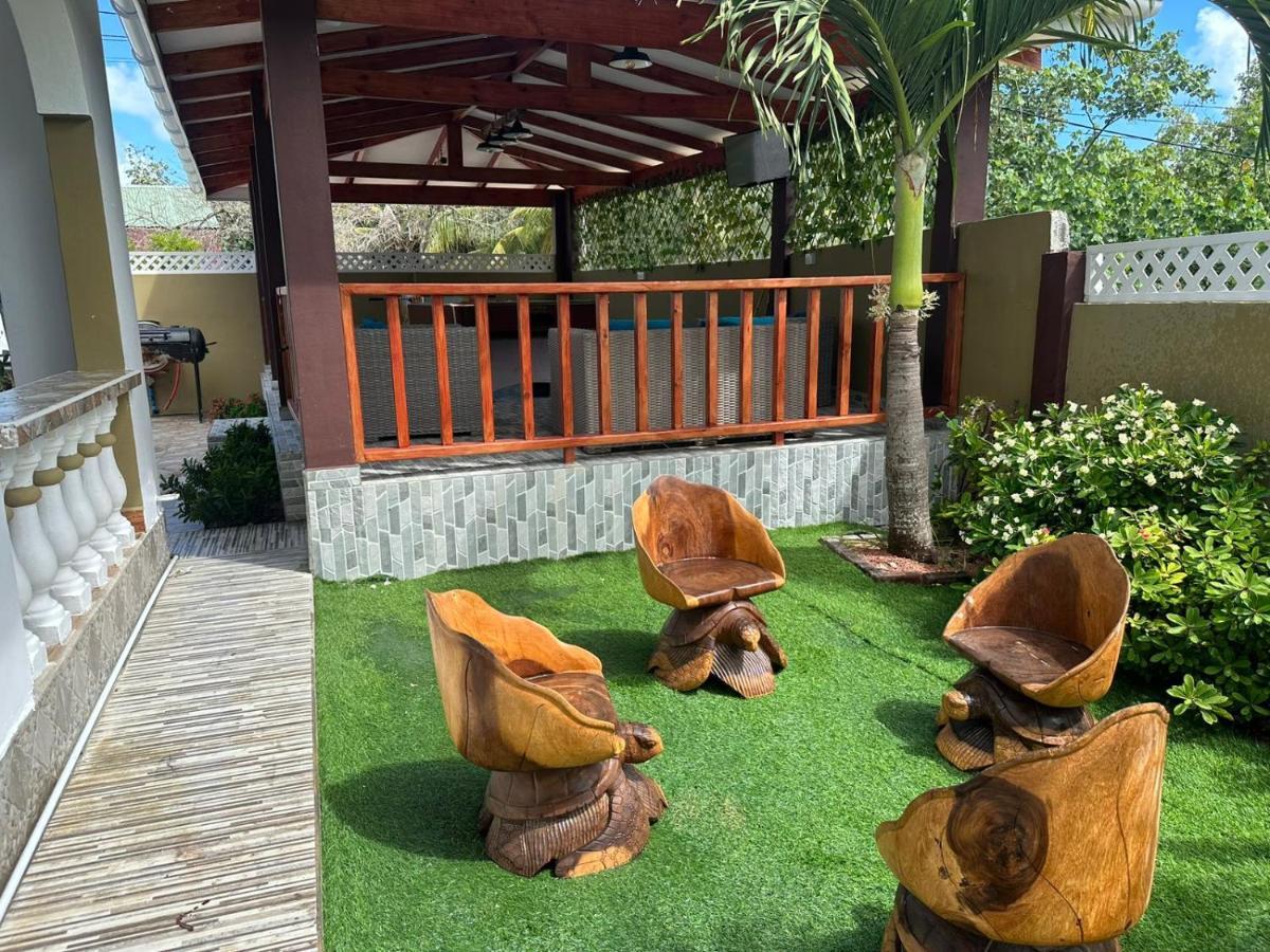 Happy Stay Villa Grand Anse  Exterior photo